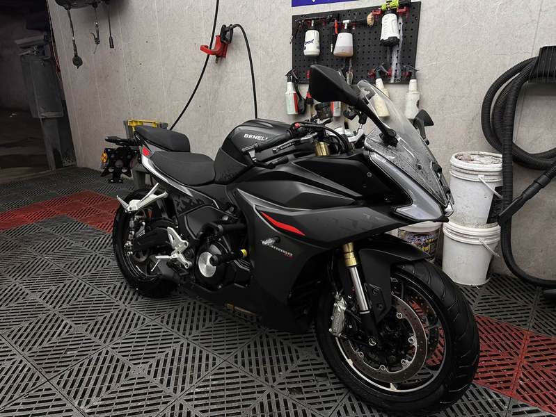 二手贝纳利龙卷风 Tornado 552R
