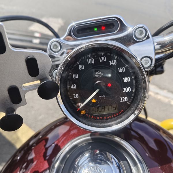 二手哈雷戴维森1200 Custom
