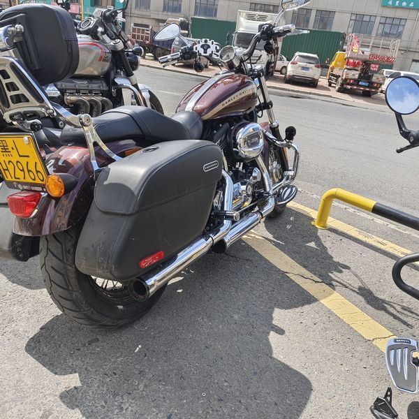二手哈雷戴维森1200 Custom
