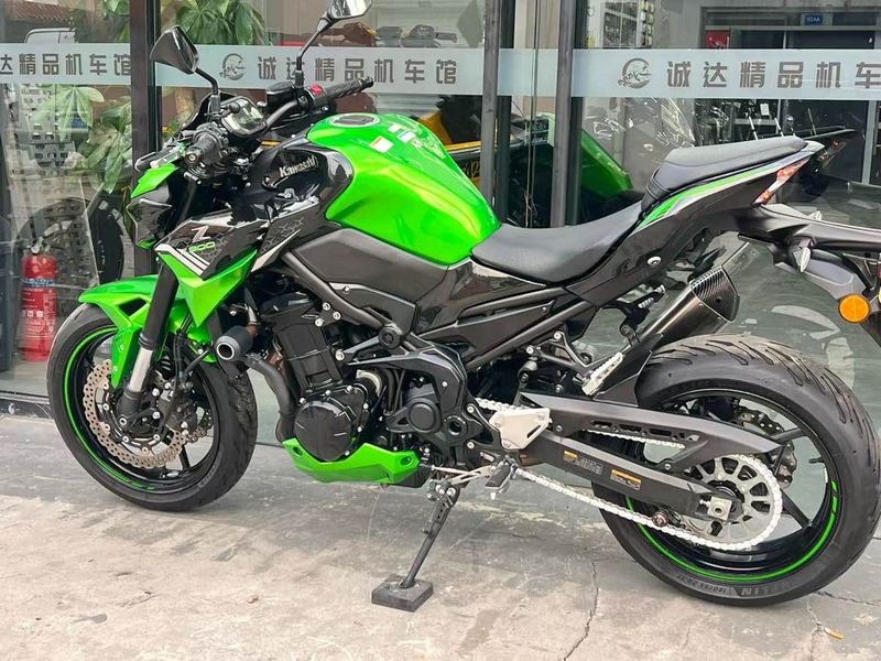 二手川崎Z900