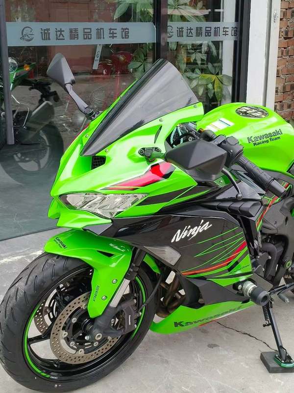 二手川崎ZX-4R