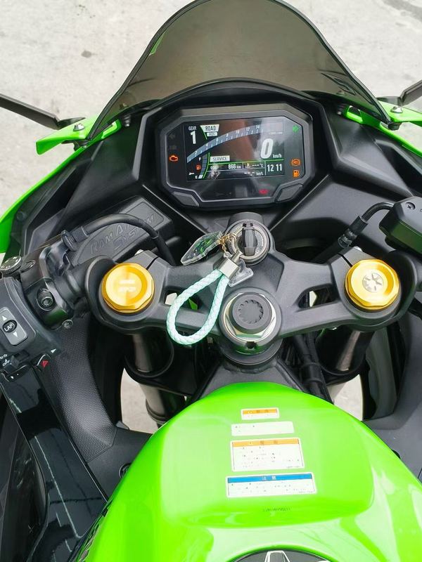 二手川崎ZX-4R