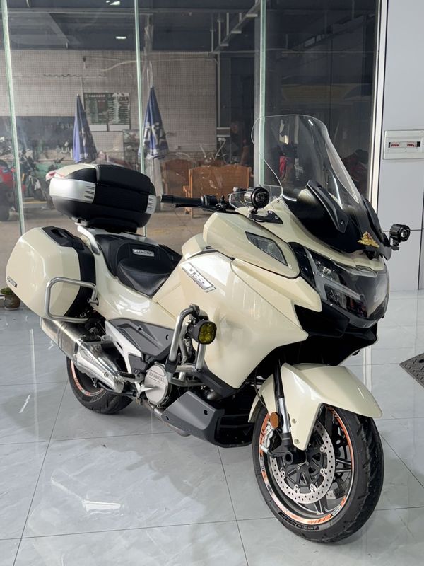二手春风1250TR-G