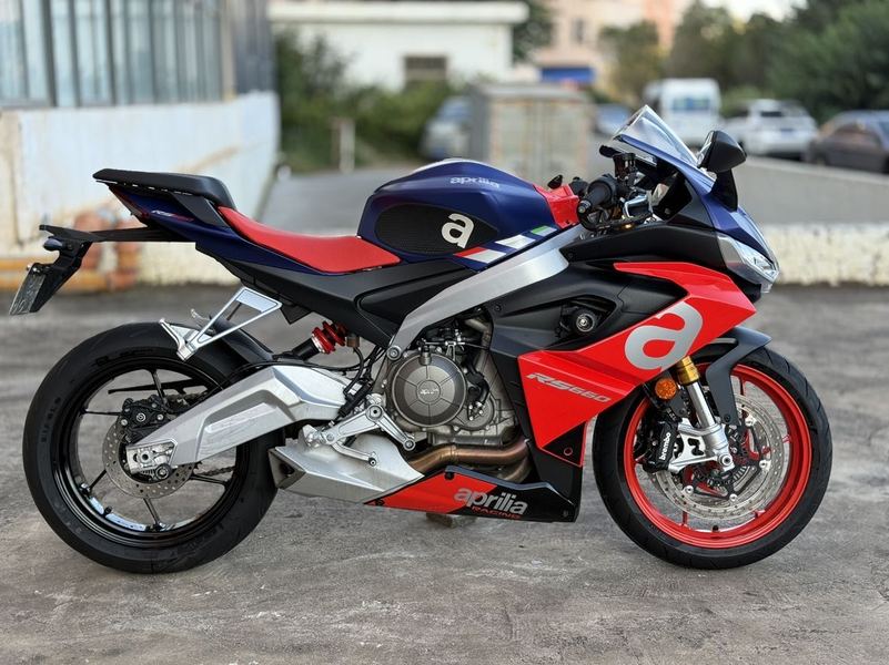 二手阿普利亚RS 660 