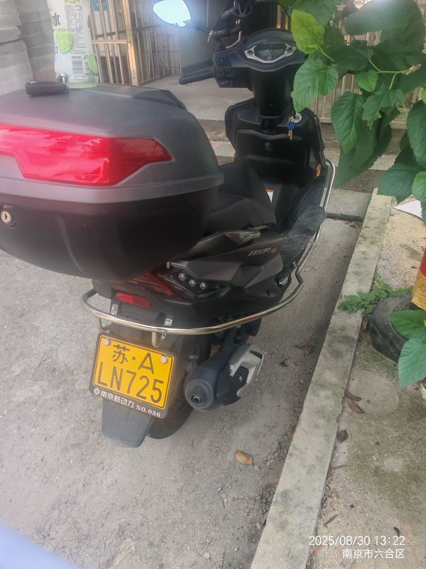 二手豪爵USR125 