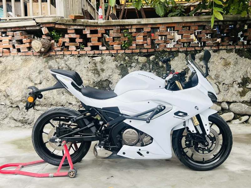 二手QJMOTOR赛250