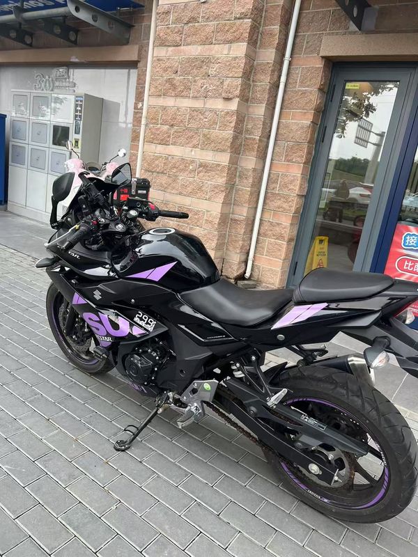 二手豪爵铃木GSX250R