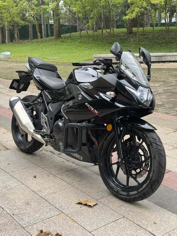 二手豪爵铃木GSX250R