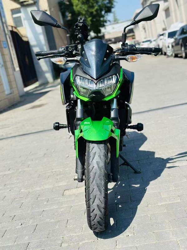 二手川崎Z400