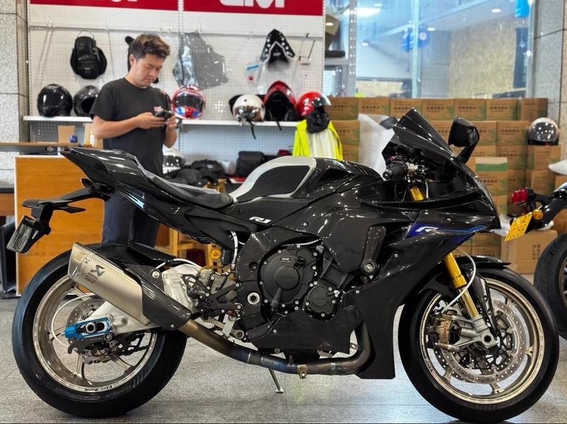 二手雅马哈YZF-R1