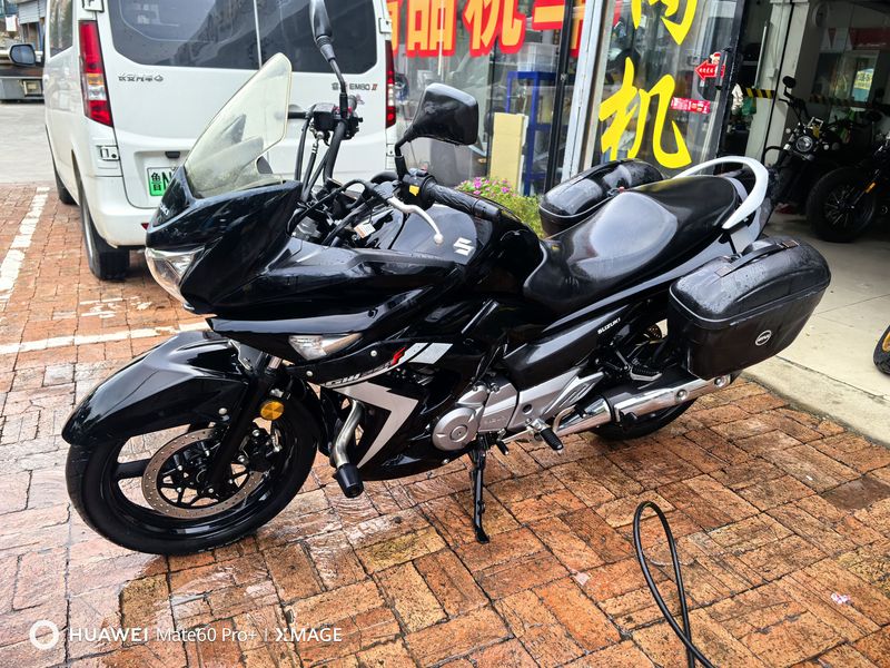二手豪爵铃木骊驰 GW 250F
