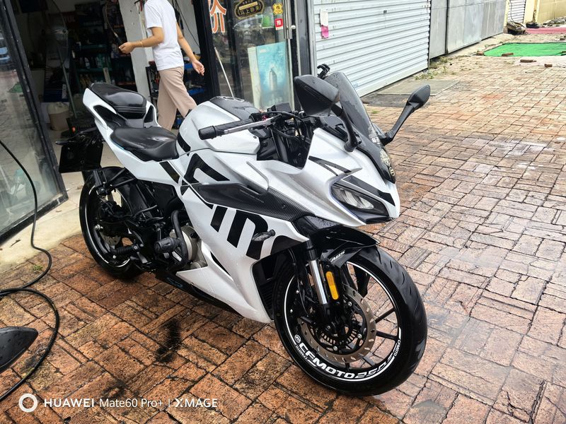 二手春风250SR