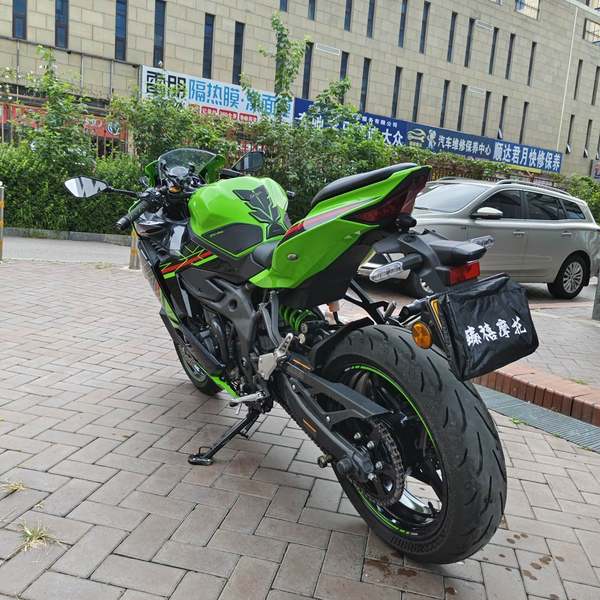 二手川崎ZX-4R
