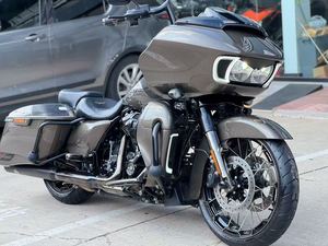 二手哈雷戴维森公路滑翔 Road Glide