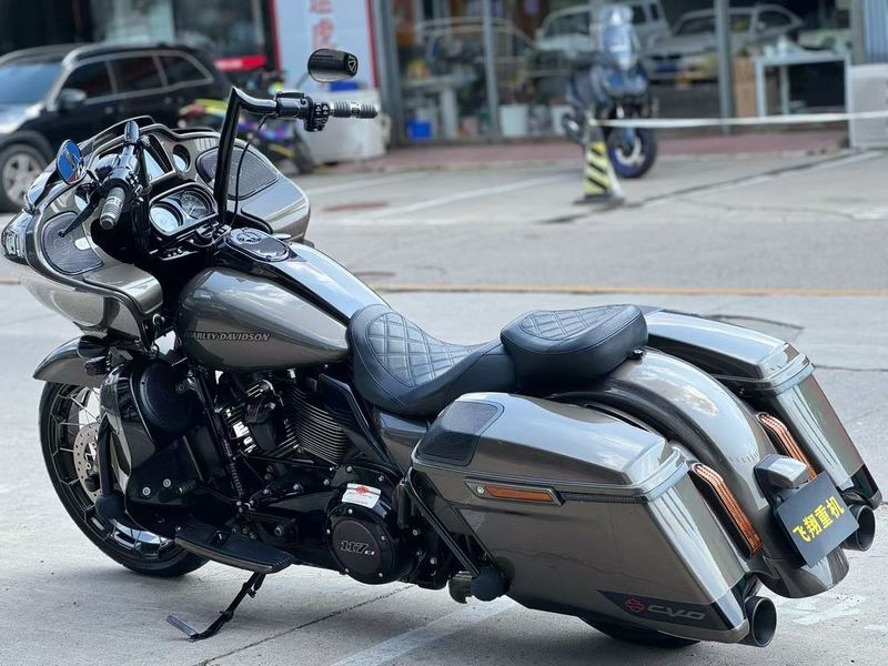 二手哈雷戴维森公路滑翔 Road Glide