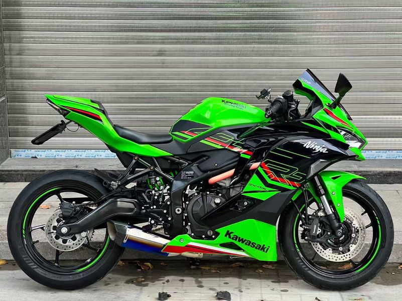 二手川崎ZX-4R
