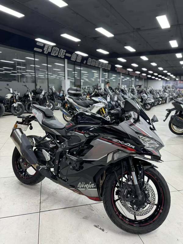 二手川崎ZX-4R