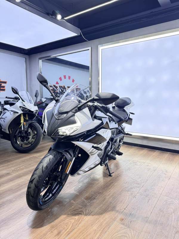 二手春风250SR