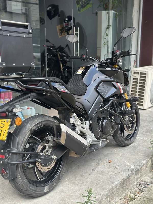 二手豪爵XCR300