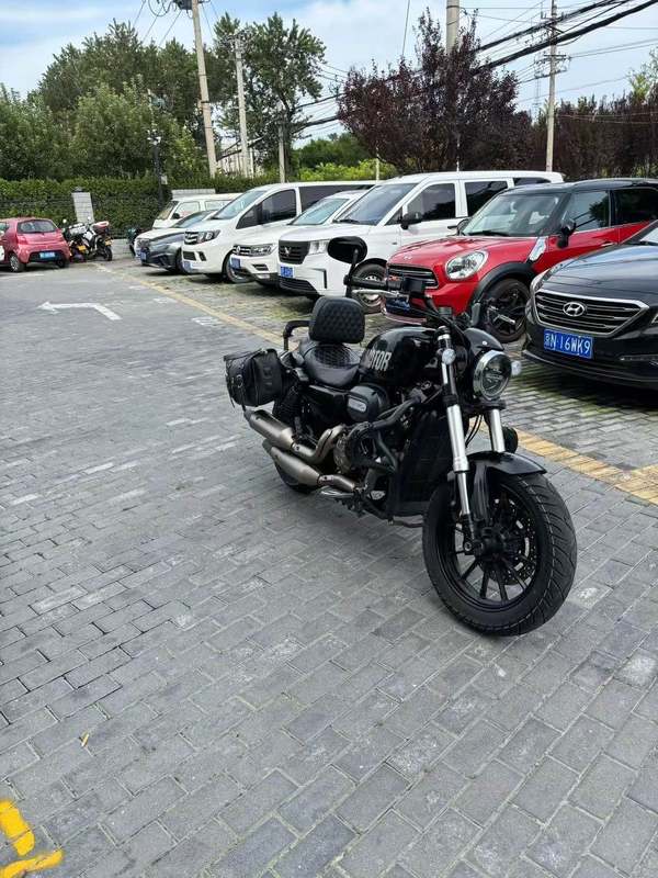 二手QJMOTOR闪300