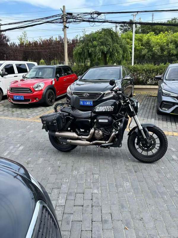 二手QJMOTOR闪300