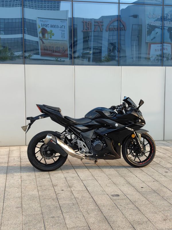 二手豪爵铃木GSX250R