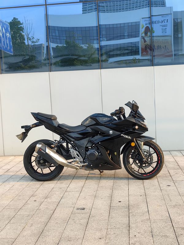 二手豪爵铃木GSX250R