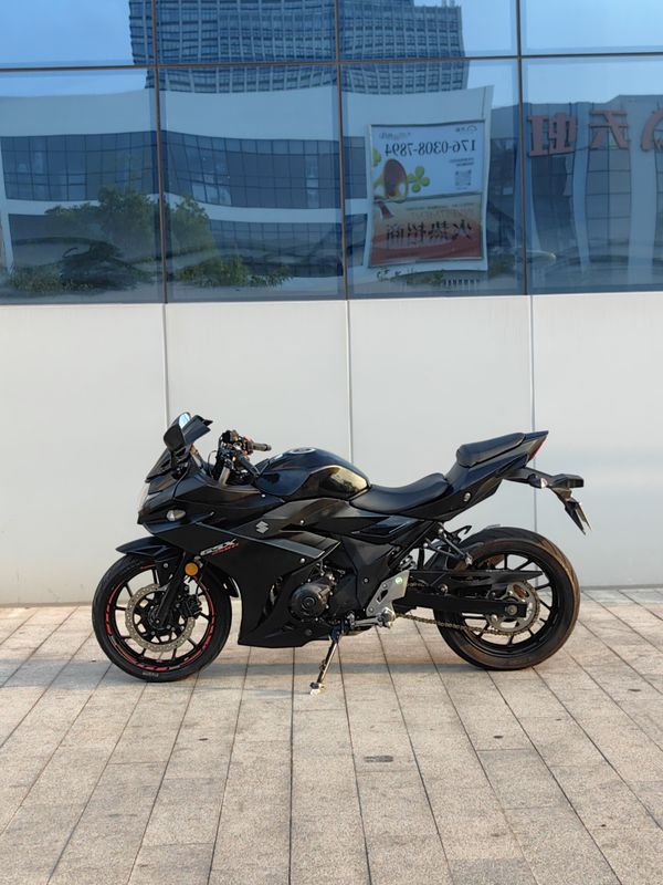 二手豪爵铃木GSX250R