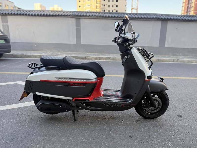 二手维多利亚Sixties 250Si