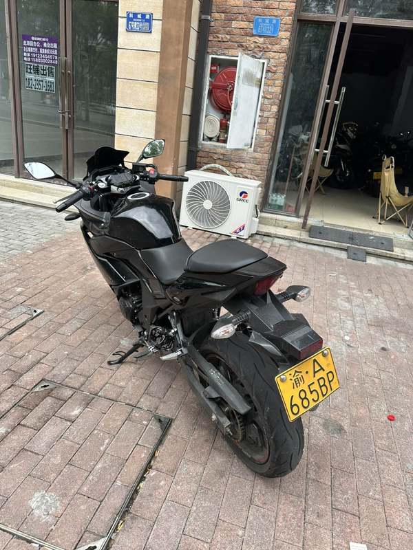 二手豪爵铃木GSX250R