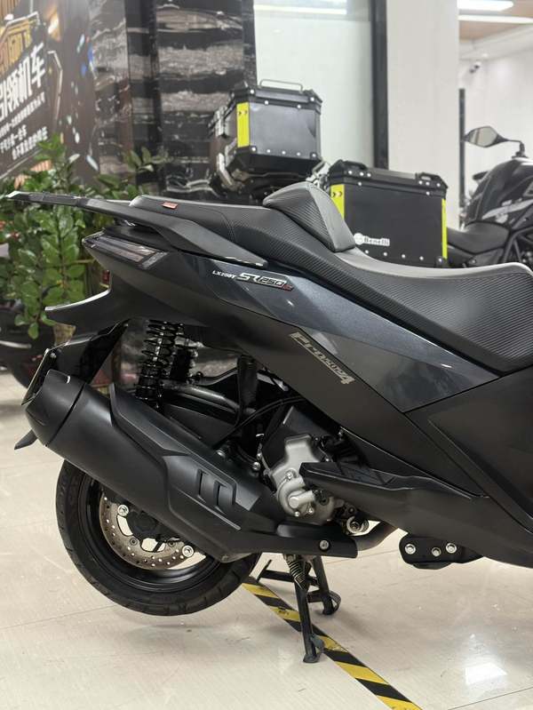 二手无极SR250GT