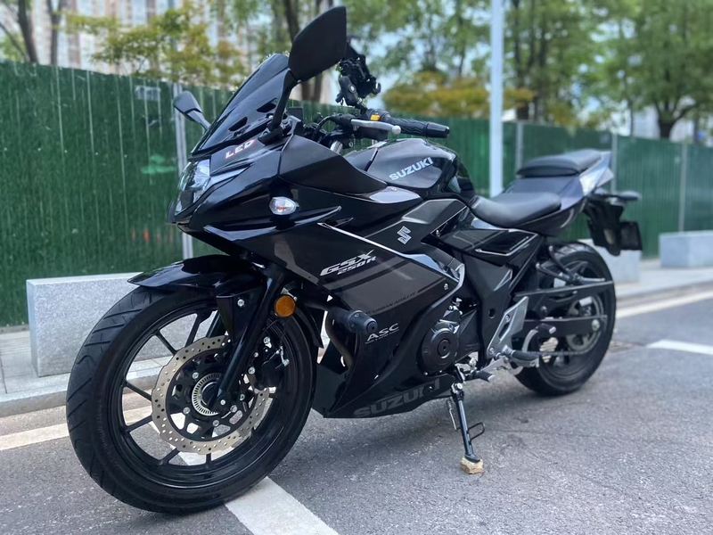 二手豪爵铃木GSX250R