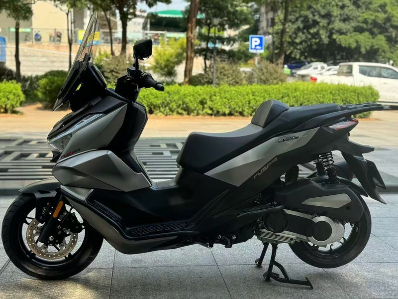 二手无极SR250GT