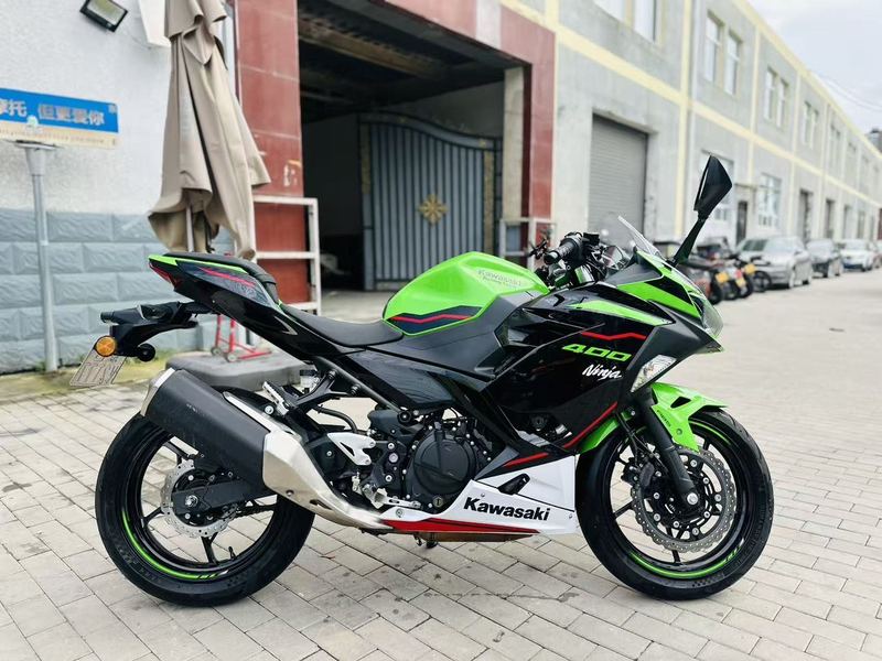 二手川崎Ninja 400