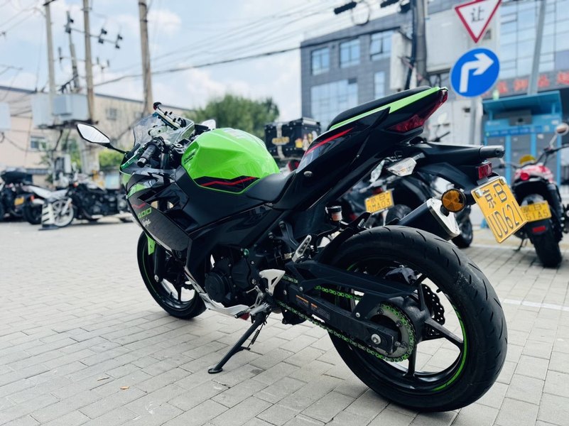 二手川崎Ninja 400
