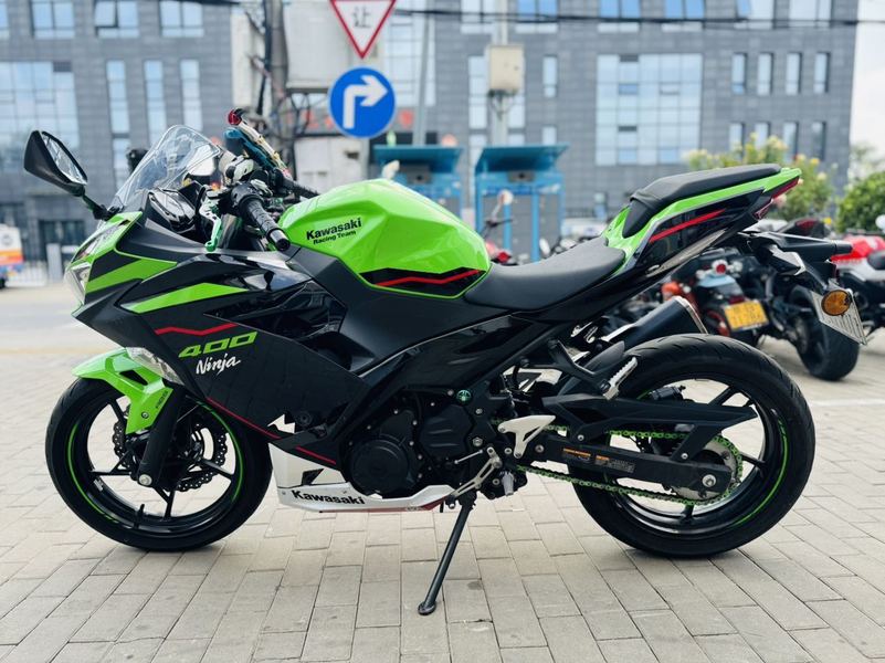 二手川崎Ninja 400