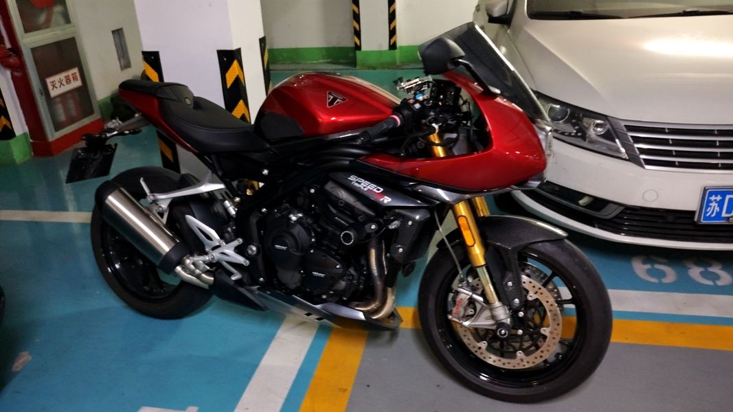 二手凯旋Speed Triple 1200 RR