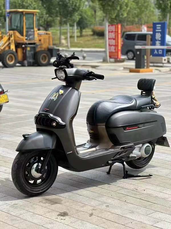 二手维多利亚Sixties 300i