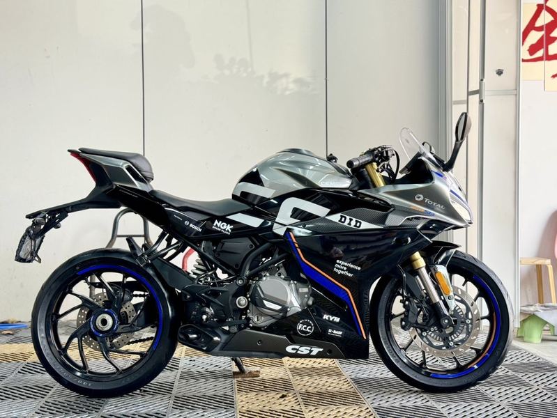 二手春风250SR