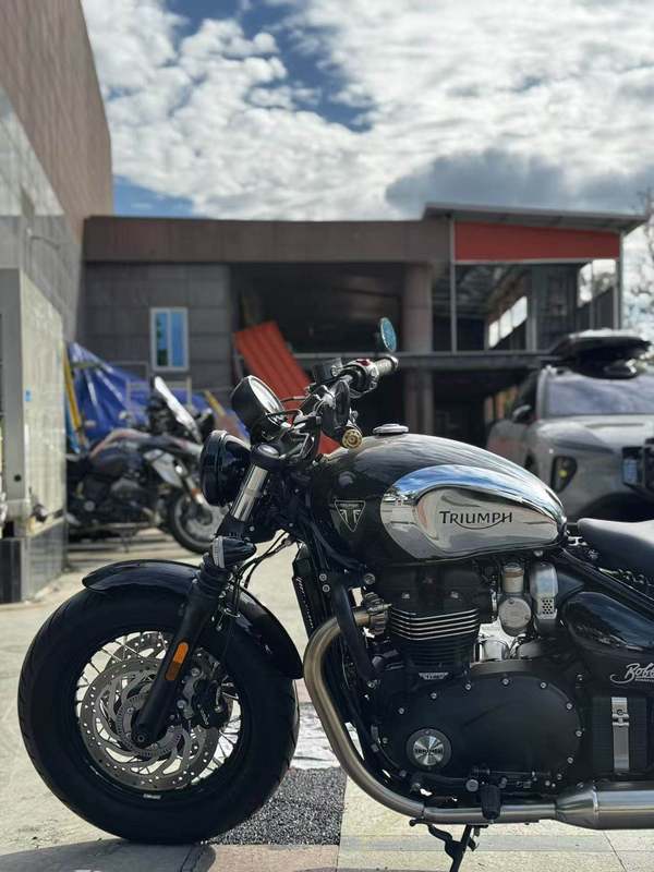 二手凯旋Bonneville Bobber