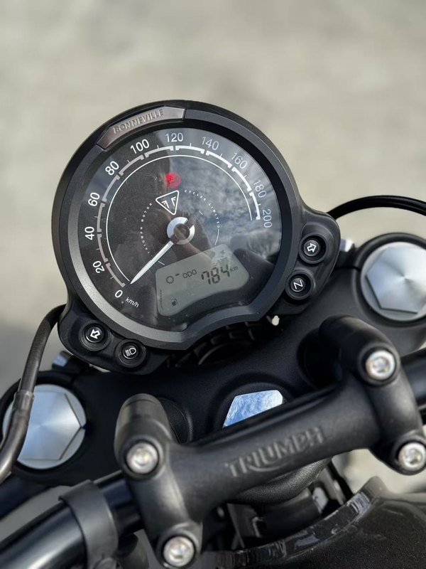 二手凯旋Bonneville Bobber