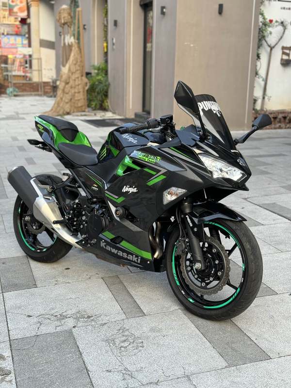 二手川崎Ninja 400