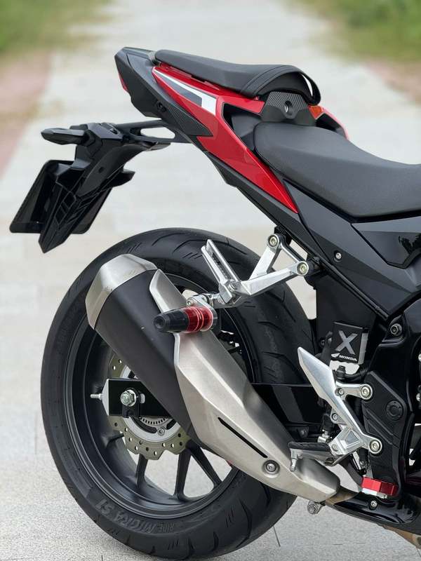 二手本田CBR400R