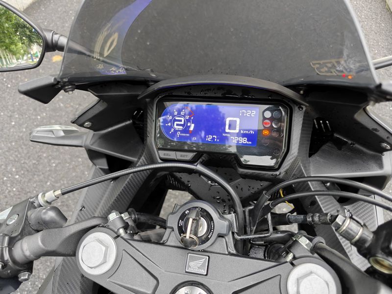 二手本田CBR400R