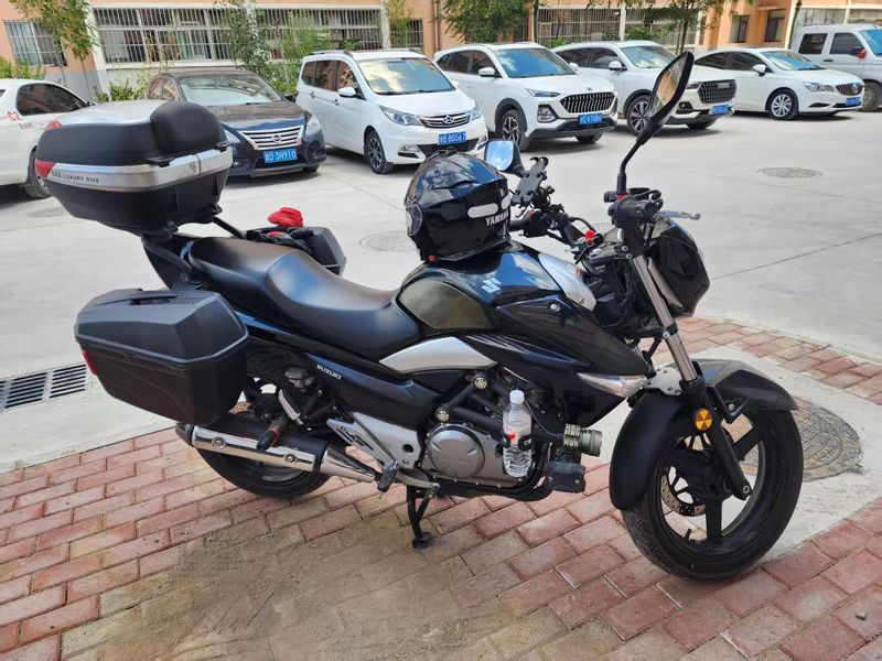 二手铃木GW 250 Inazuma