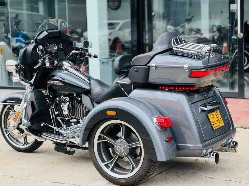 二手哈雷戴维森Tri Glide
