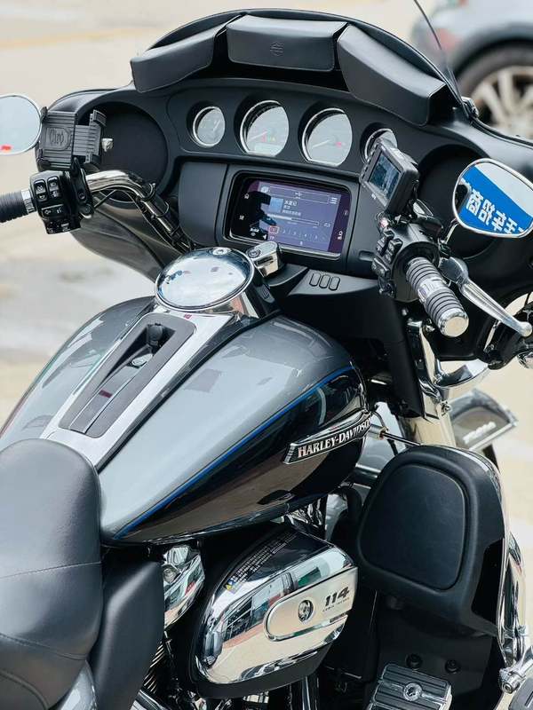 二手哈雷戴维森Tri Glide