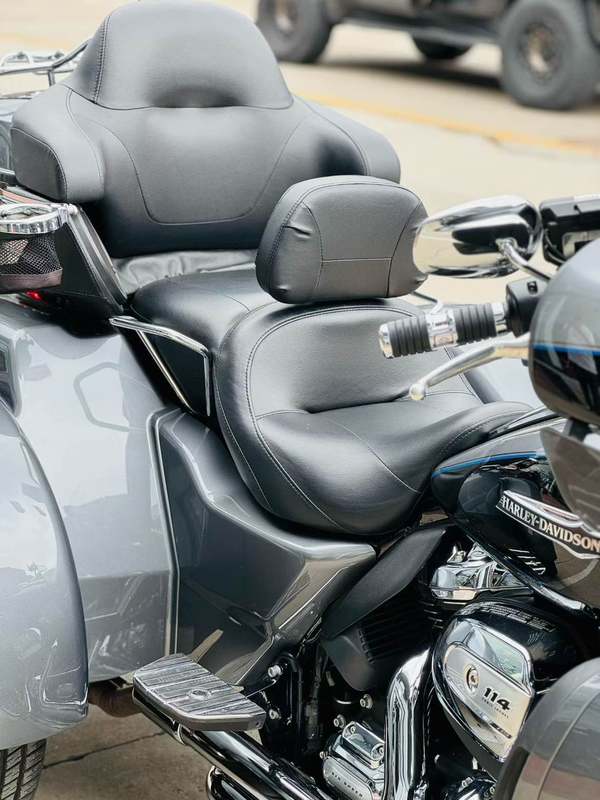 二手哈雷戴维森Tri Glide
