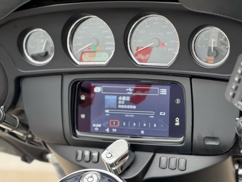 二手哈雷戴维森Tri Glide