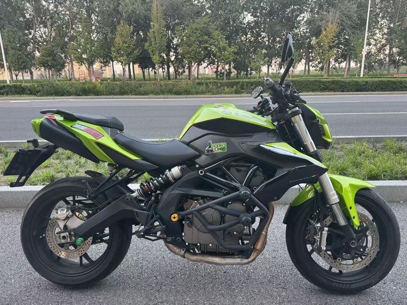 二手贝纳利TNT600i